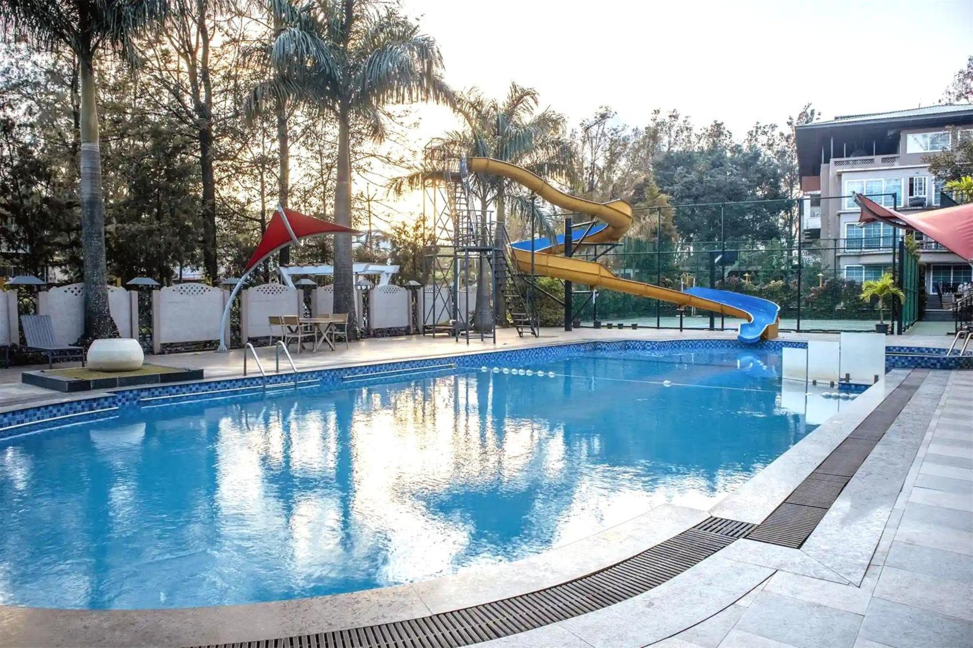 Basilica Resort - Where Luxury Redefines Mahābaleshwar Buitenkant foto