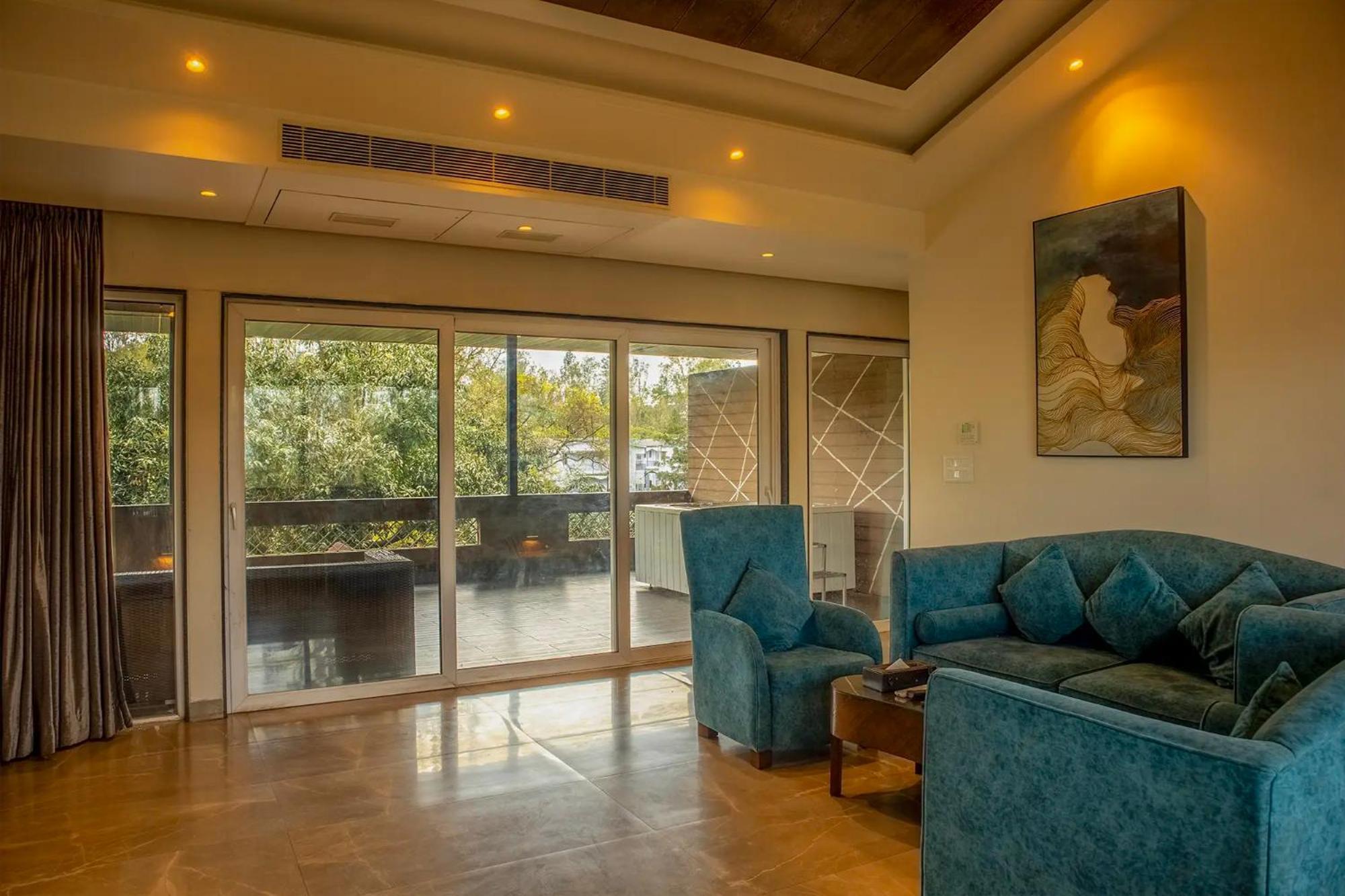Basilica Resort - Where Luxury Redefines Mahābaleshwar Buitenkant foto