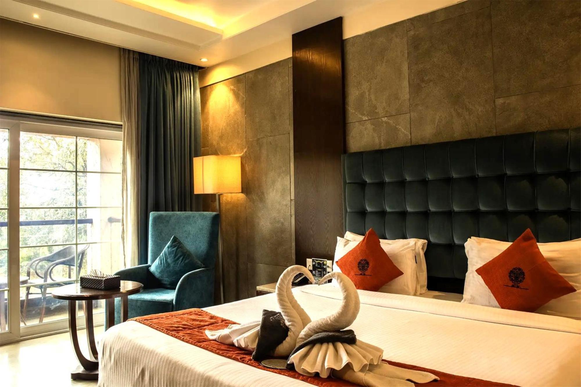 Basilica Resort - Where Luxury Redefines Mahābaleshwar Buitenkant foto