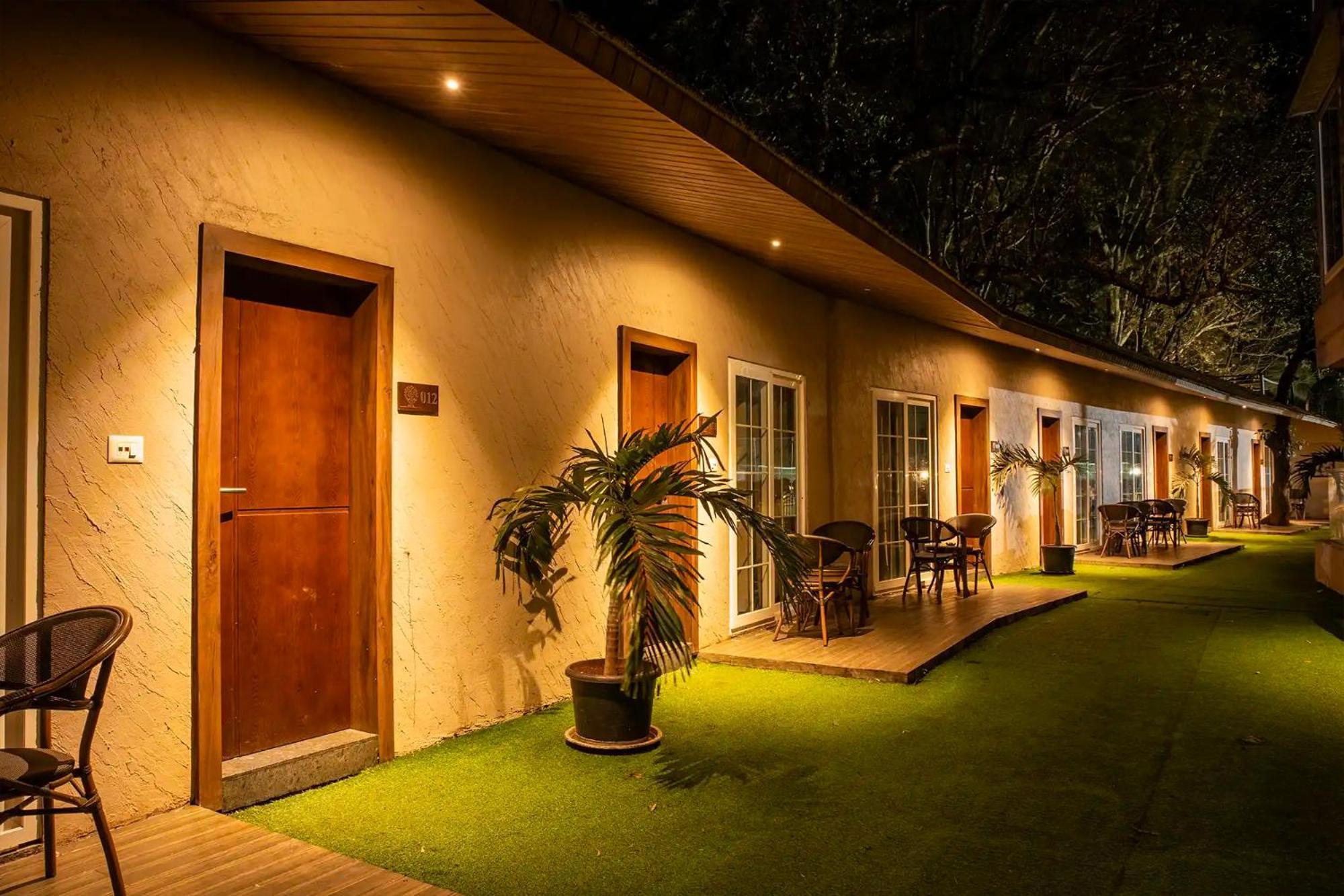 Basilica Resort - Where Luxury Redefines Mahābaleshwar Buitenkant foto